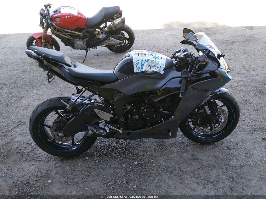 2025 Kawasaki Zx636 K VIN: JKBZXJJ13SA025784 Lot: 44875573
