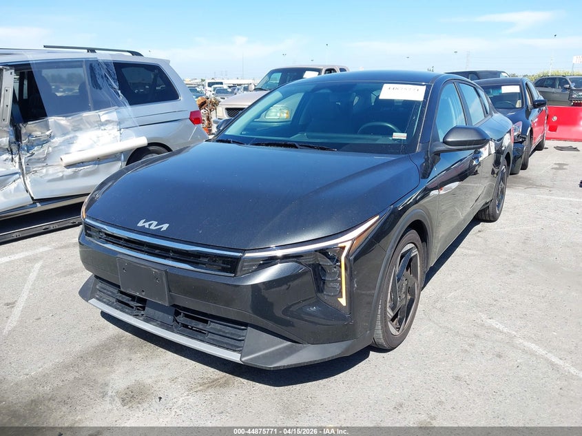 2025 Kia K4 2.0 Ex black Lot 111044875771 Vin 3KPFU4DE8SE124975