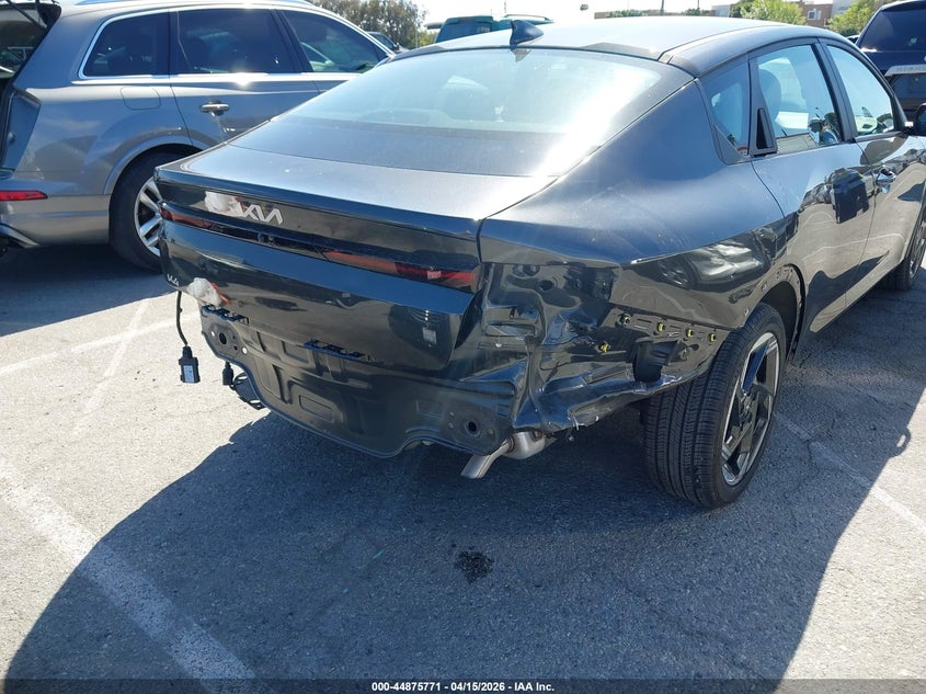 2025 Kia K4 2.0 Ex black Lot 111044875771 Vin 3KPFU4DE8SE124975