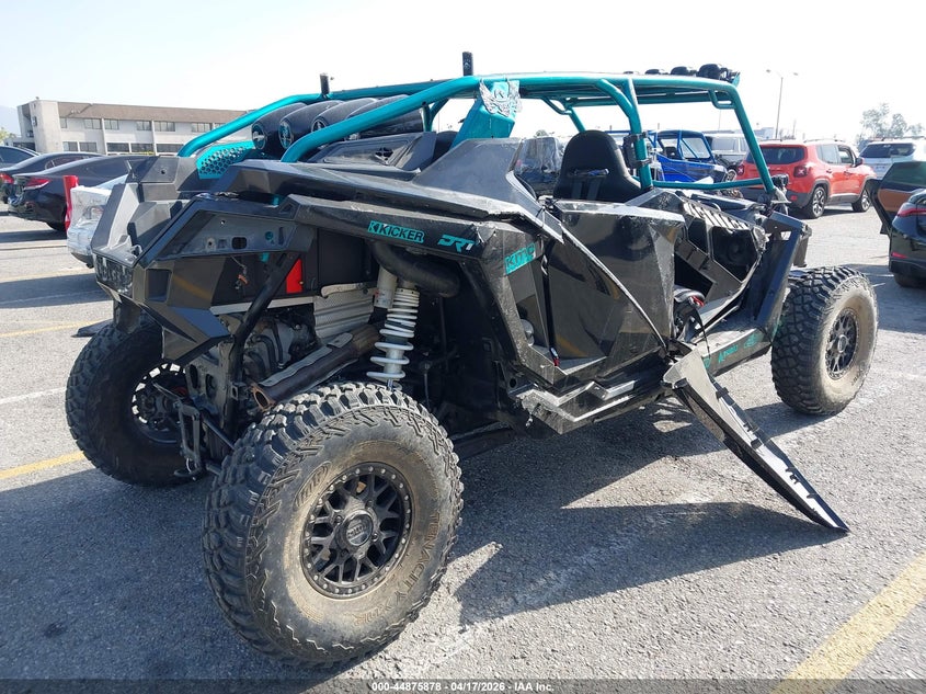 POLARIS RZR 2022