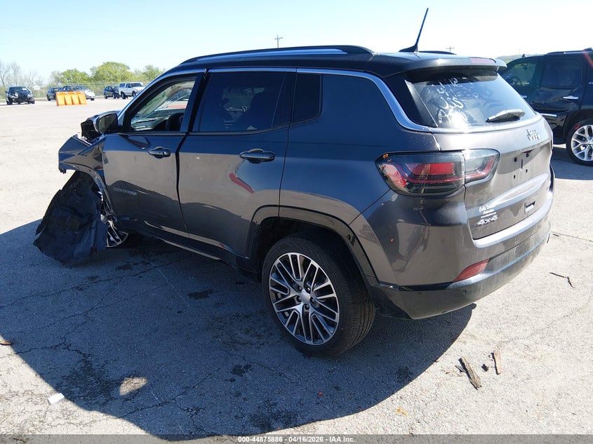 2022 Jeep Compass 2.4 Limited 4X4 grey Lot 111044875886 Vin 3C4NJDCB4NT103827