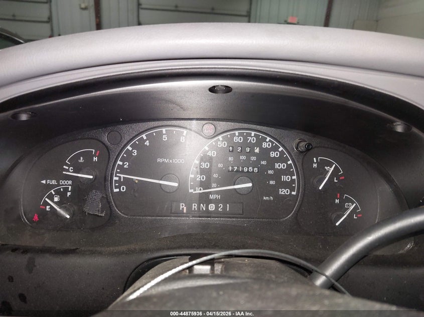 2000 Ford Explorer Xlt VIN: 1FMZU73E4YZB30636 Lot: 44875936