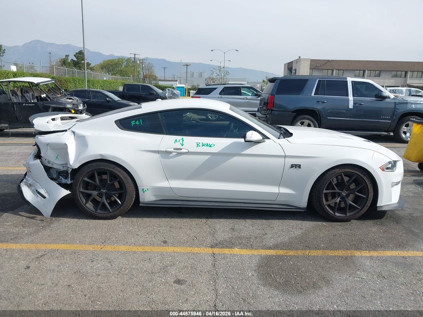 2020 Ford Mustang 5.0 Gt Fastback white Lot 111044875946 Vin 1FA6P8CF1L5114297