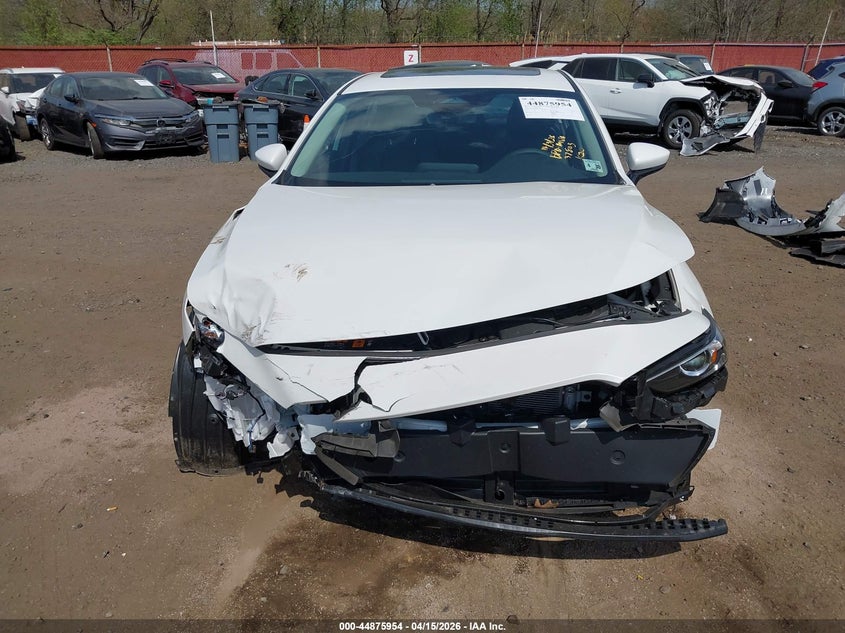 2025 Mazda Mazda3 2.5 S Preferred VIN: 3MZBPACM6SM455893 Lot: 44875954