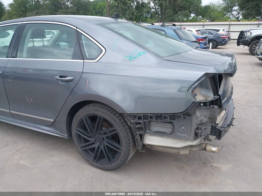 2017 Volkswagen Passat 1.8T R-Line VIN: 1VWDT7A3XHC048803 Lot: 44875969