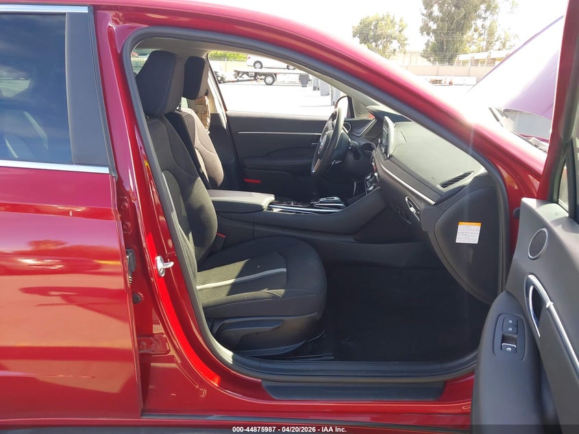 2023 Hyundai Sonata Hybrid Blue