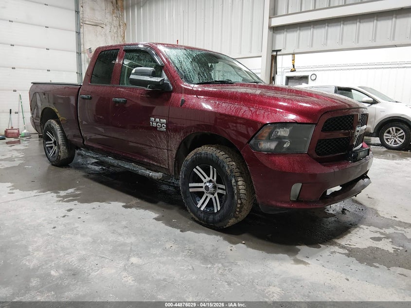 2019 Ram 1500 Classic Express 4X4 6'4 Box