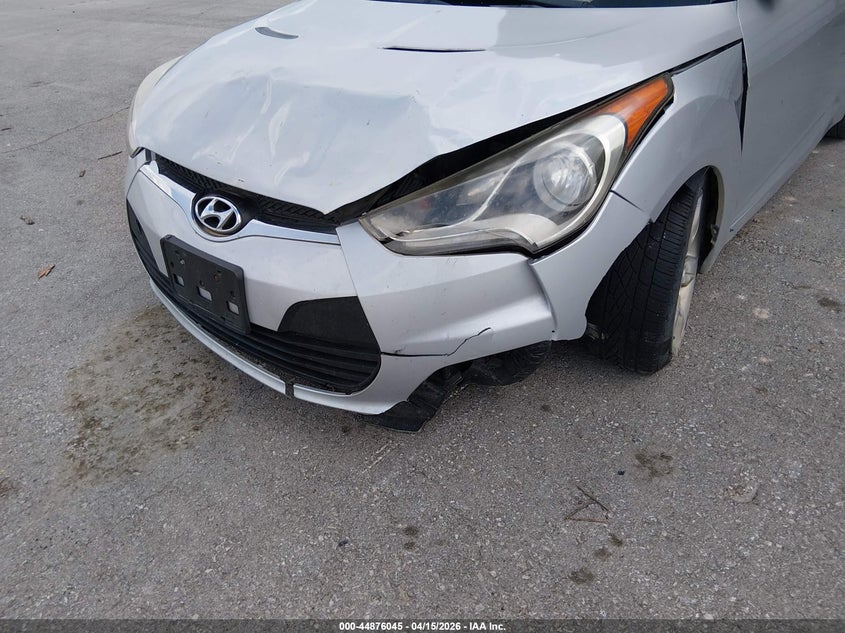 2015 Hyundai Veloster VIN: KMHTC6ADXFU229484 Lot: 44876045