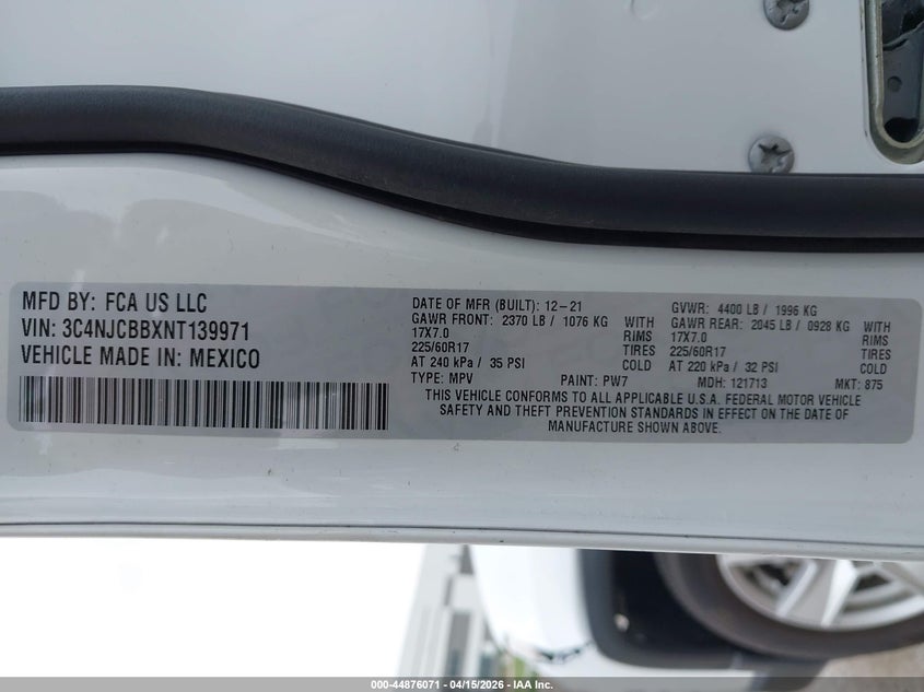 3C4NJCBBXNT139971 2022 Jeep Compass 2.4 Latitude Fwd white