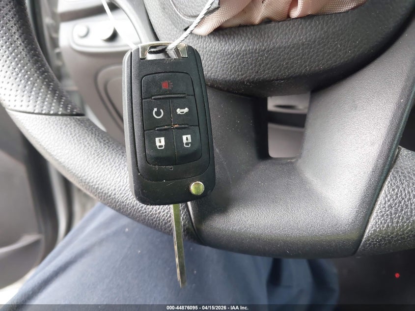 2018 Chevrolet Trax Ls VIN: KL7CJKSB5JB631396 Lot: 44876095