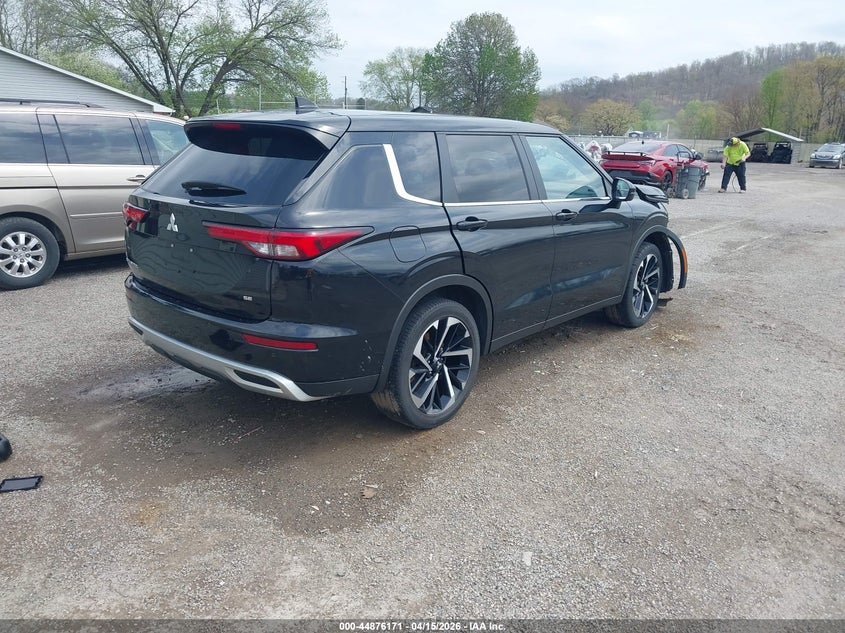 2024 Mitsubishi Outlander Se 2.5 S-Awc/Se Black Edition S-Awc/Se Black Edition W/Pano Roof S-Awc/Se Ralliart S-Awc VIN: JA4J4VA83RZ030252 Lot: 44876171