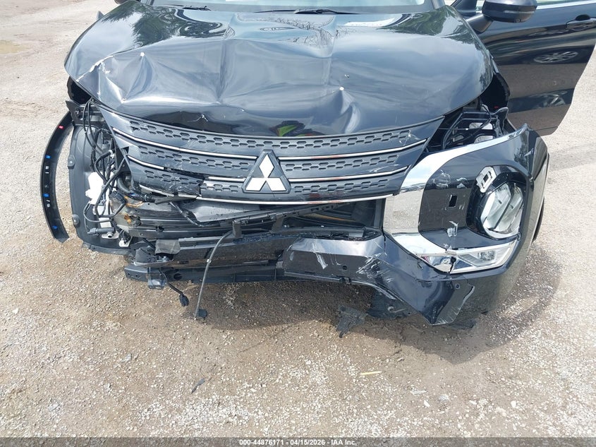 2024 Mitsubishi Outlander Se 2.5 S-Awc/Se Black Edition S-Awc/Se Black Edition W/Pano Roof S-Awc/Se Ralliart S-Awc VIN: JA4J4VA83RZ030252 Lot: 44876171