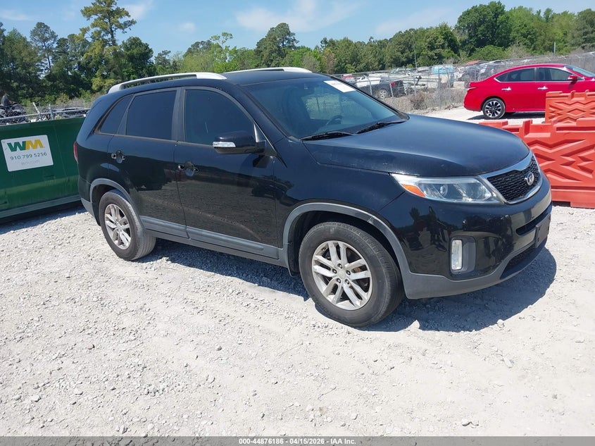 2015 Kia Sorento Lx V6 VIN: 5XYKT4A7XFG589807 Lot: 44876186