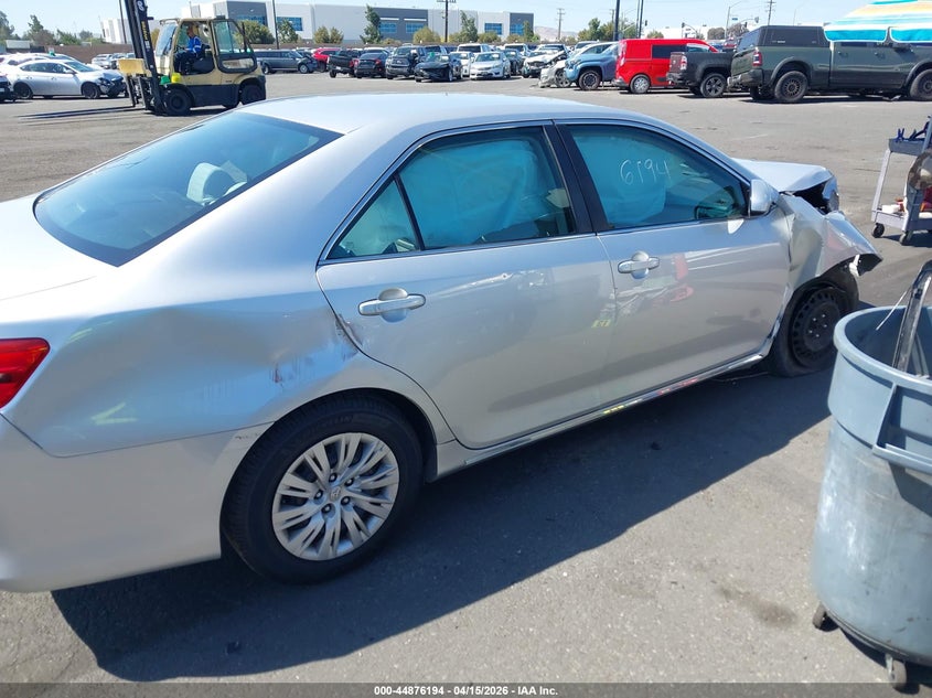 2014 Toyota Camry Le VIN: 4T4BF1FK1ER442941 Lot: 44876194