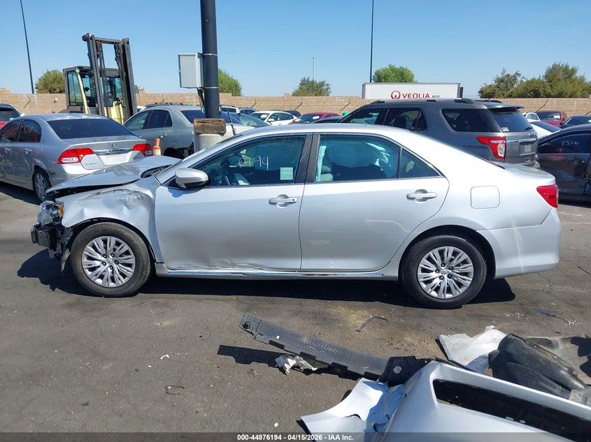 2014 Toyota Camry Le VIN: 4T4BF1FK1ER442941 Lot: 44876194