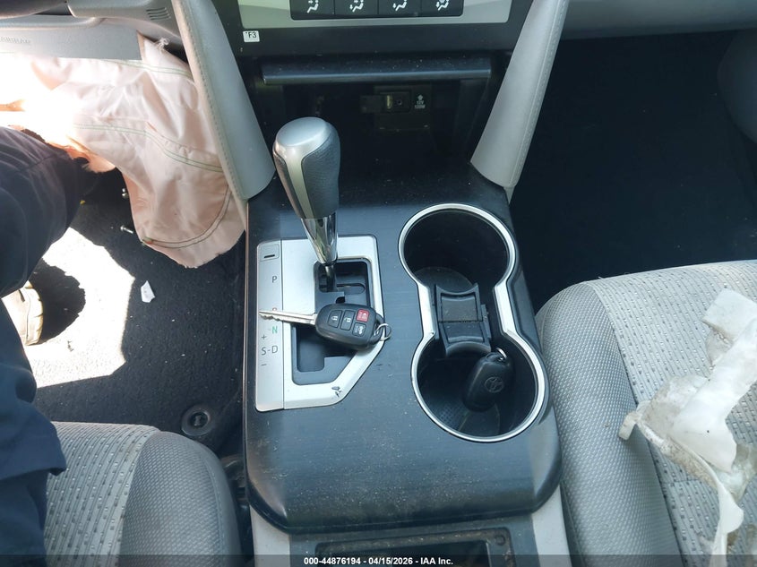 2014 Toyota Camry Le VIN: 4T4BF1FK1ER442941 Lot: 44876194