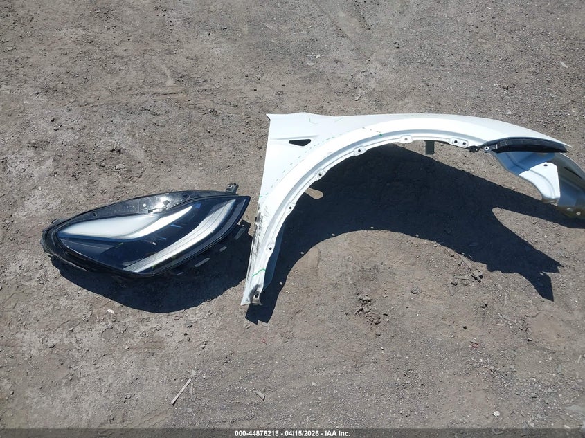 2022 Tesla Model Y Performance Dual Motor All-Wheel Drive VIN: 7SAYGDEF6NF469494 Lot: 44876218