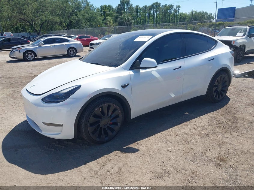 2022 Tesla Model Y Performance Dual Motor All-Wheel Drive VIN: 7SAYGDEF6NF469494 Lot: 44876218