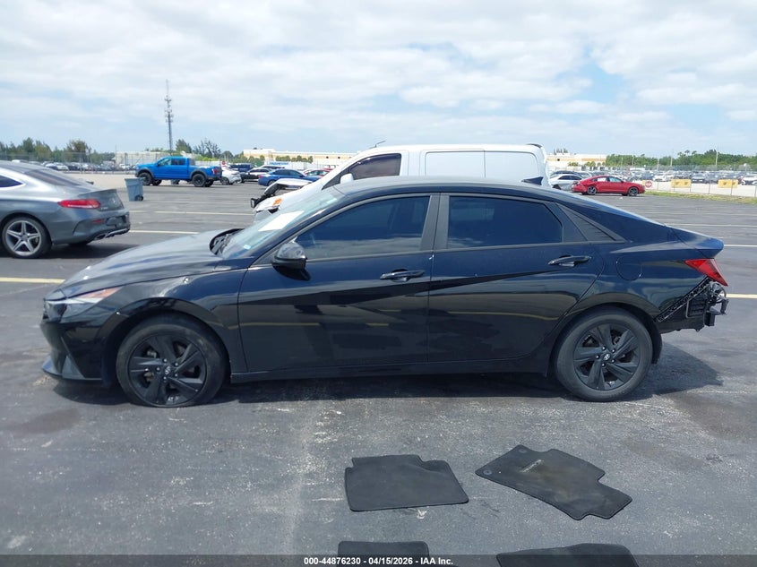 2023 Hyundai Elantra Sel VIN: KMHLM4AG2PU462787 Lot: 44876230