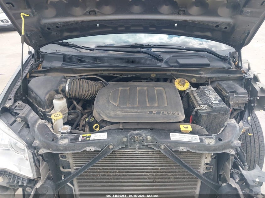 2019 Dodge Grand Caravan Sxt VIN: 2C4RDGCG3KR775852 Lot: 44876251