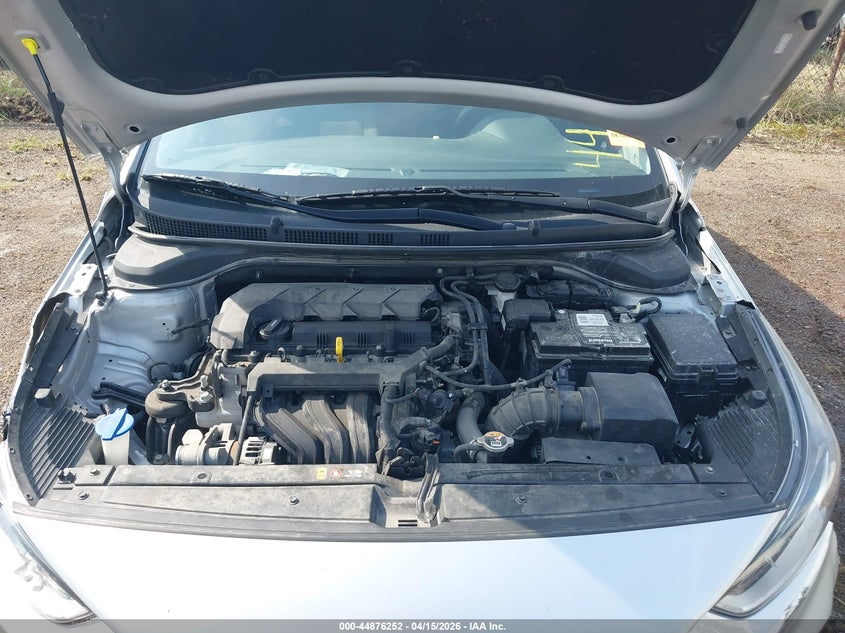 2020 Hyundai Accent 1.6 Se silver Lot 111044876252 Vin 3KPC24A65LE125105