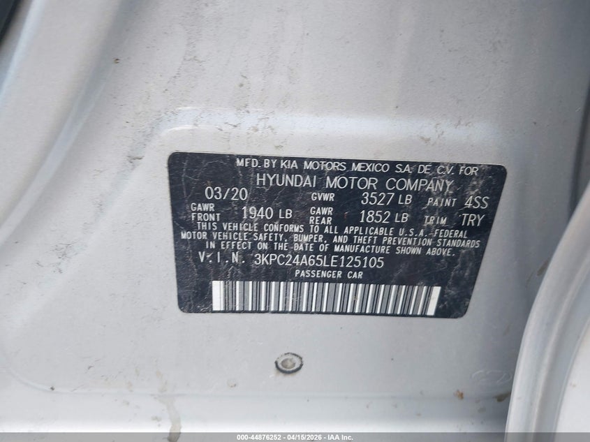 2020 Hyundai Accent 1.6 Se silver Lot 111044876252 Vin 3KPC24A65LE125105