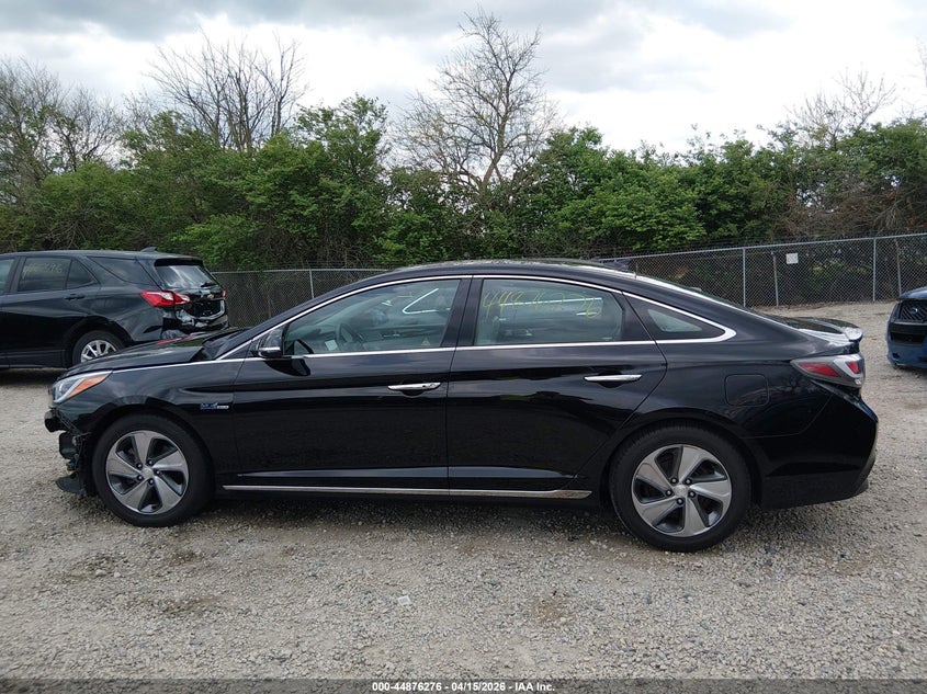 2017 Hyundai Sonata Hybrid Limited VIN: KMHE34L18HA051854 Lot: 44876276