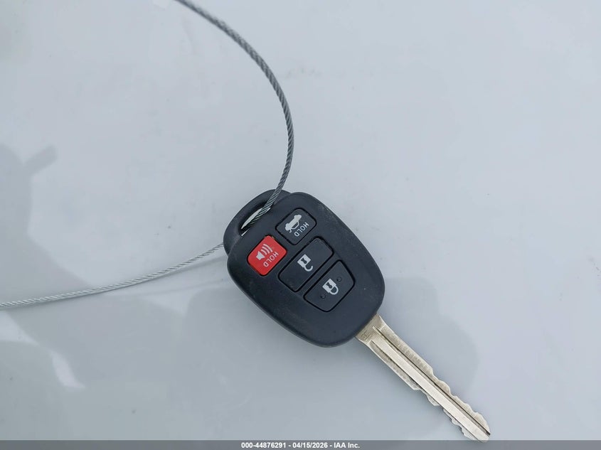 2017 Toyota Corolla Se VIN: 5YFBURHE9HP691869 Lot: 44876291