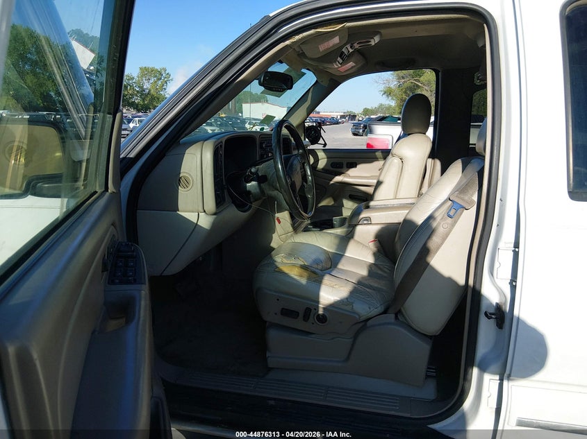 2004 Chevrolet Suburban 1500 Lt