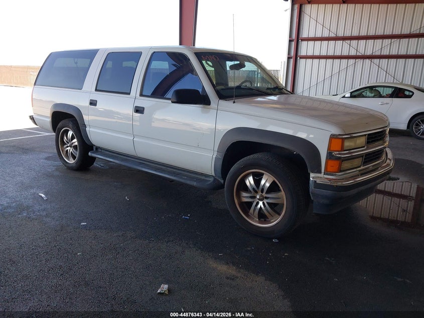 1997 Chevrolet Suburban 1500 VIN: 3GNFK16R2VG177966 Lot: 44876343