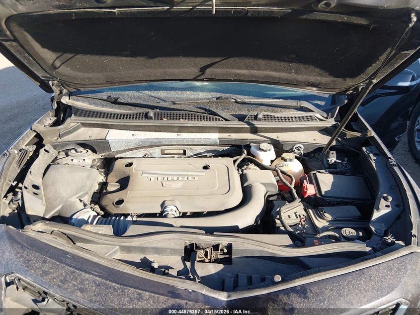 2022 Cadillac Xt4 Awd Premium Luxury VIN: 1GYFZDR41NF161825 Lot: 44876367