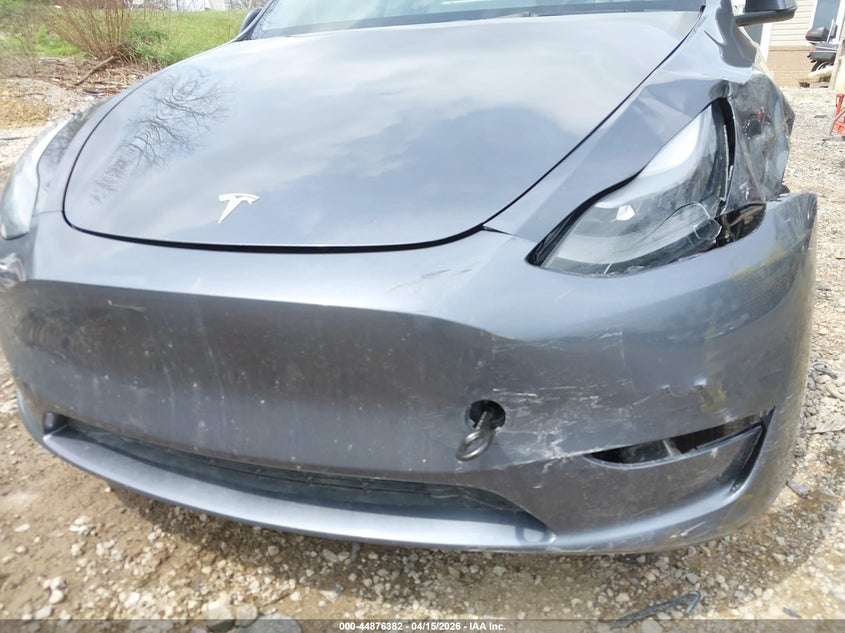 2023 Tesla Model Y Awd/Long Range Dual Motor All-Wheel Drive VIN: 7SAYGAEE9PF964944 Lot: 44876382