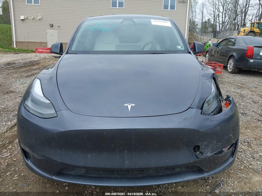 2023 Tesla Model Y Awd/Long Range Dual Motor All-Wheel Drive VIN: 7SAYGAEE9PF964944 Lot: 44876382