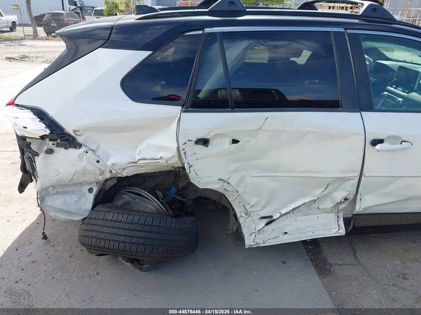 2021 Toyota Rav4 Hybrid Xse VIN: 4T3E6RFV5MU022556 Lot: 44876446