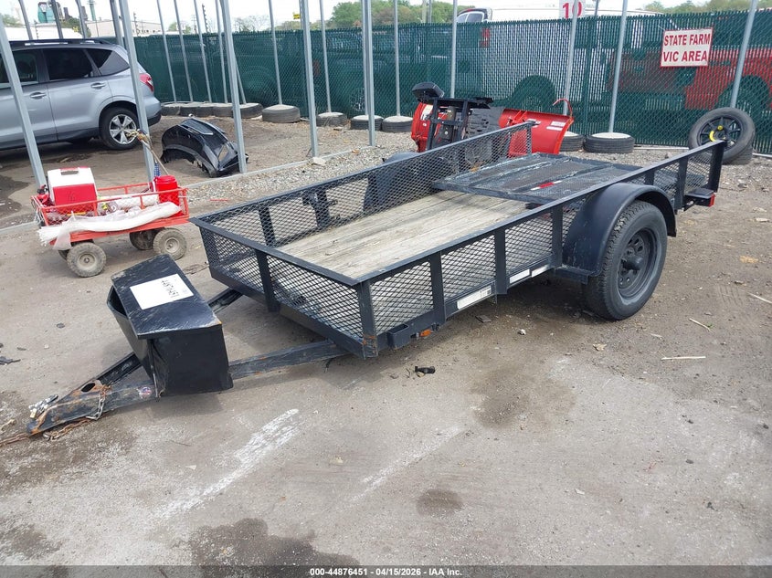 2010 Carry-On Trailer 10' Trailer