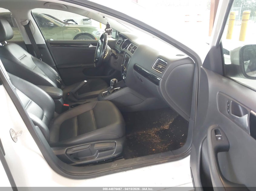 2016 Volkswagen Jetta 1.8T Sel