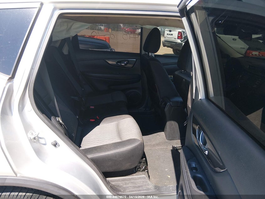 2017 Nissan Rogue Sv VIN: JN8AT2MV5HW016074 Lot: 44876570