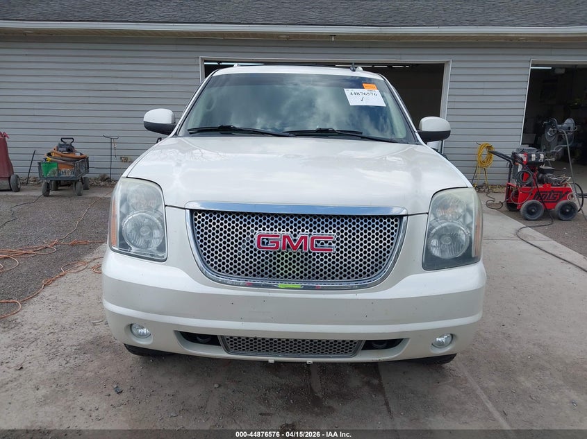 2011 GMC Yukon Denali VIN: 1GKS2EEF0BR124138 Lot: 44876576