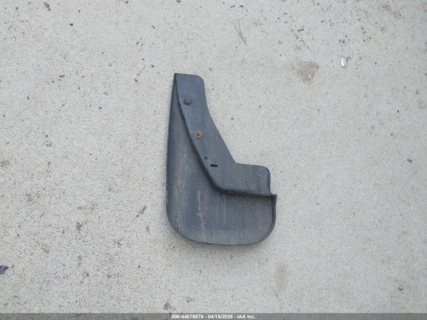 2011 GMC Yukon Denali VIN: 1GKS2EEF0BR124138 Lot: 44876576