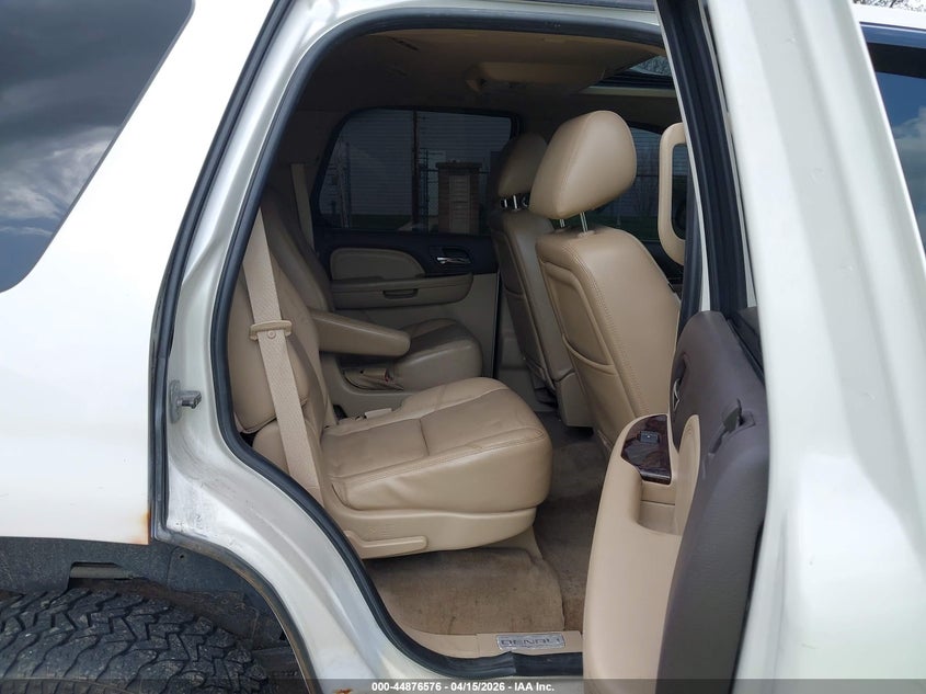 2011 GMC Yukon Denali VIN: 1GKS2EEF0BR124138 Lot: 44876576