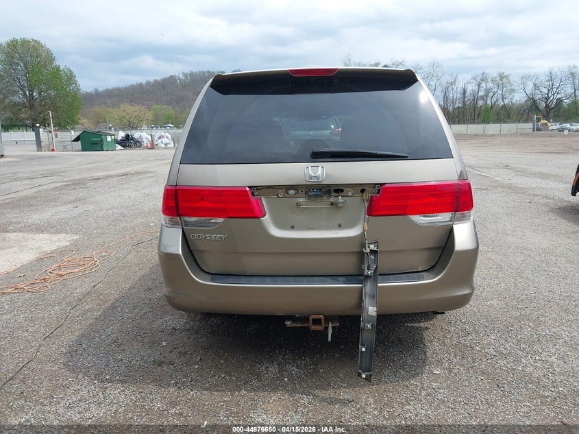 2008 Honda Odyssey Ex-L VIN: 5FNRL38618B058074 Lot: 44876650