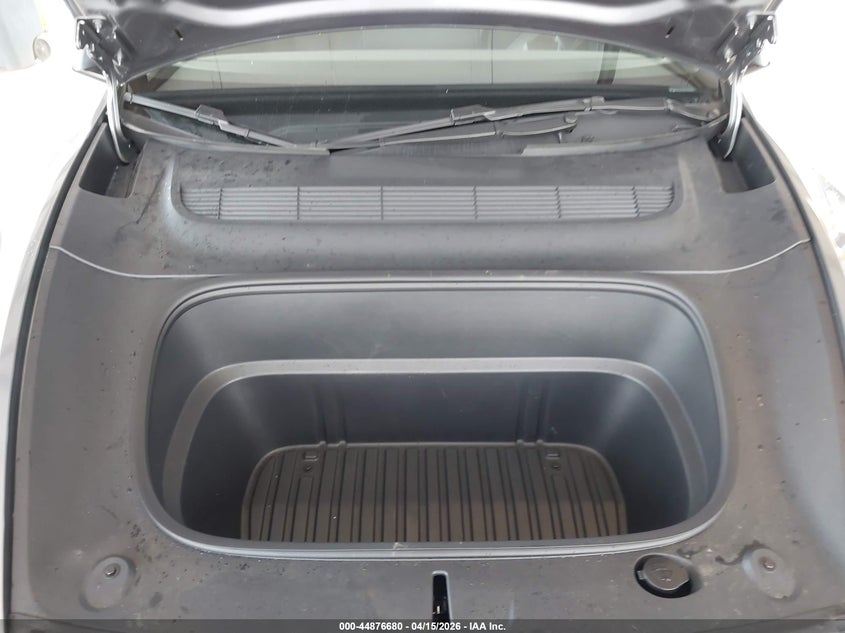 2026 Tesla Model Y Premium Rear-Wheel Drive/Standard Rear-Wheel Drive VIN: 7SAYGDED5TF376204 Lot: 44876680