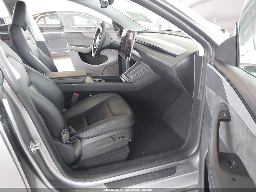 2026 Tesla Model Y Premium Rear-Wheel Drive/Standard Rear-Wheel Drive VIN: 7SAYGDED5TF376204 Lot: 44876680