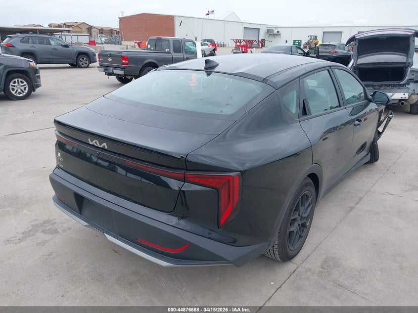 2025 Kia K4 2.0 Lxs black Lot 111044876688 Vin 3KPFT4DE4SE156714