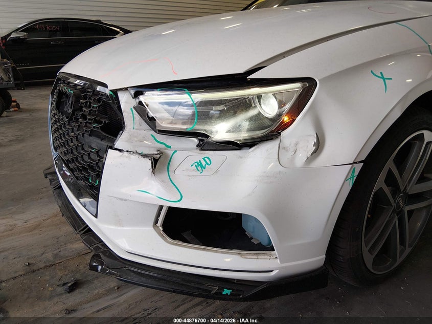 2017 Audi A3 2.0T Premium VIN: WAUAUGFFXH1043048 Lot: 44876700