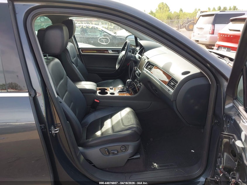 2012 Volkswagen Touareg Vr6 Lux