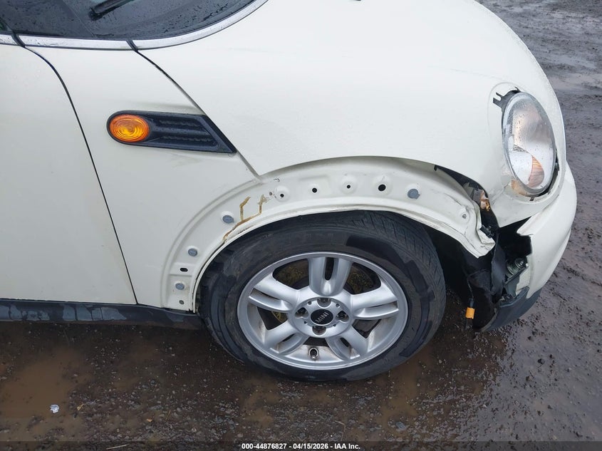 2013 Mini Hardtop Cooper VIN: WMWSU3C59DT690547 Lot: 44876827