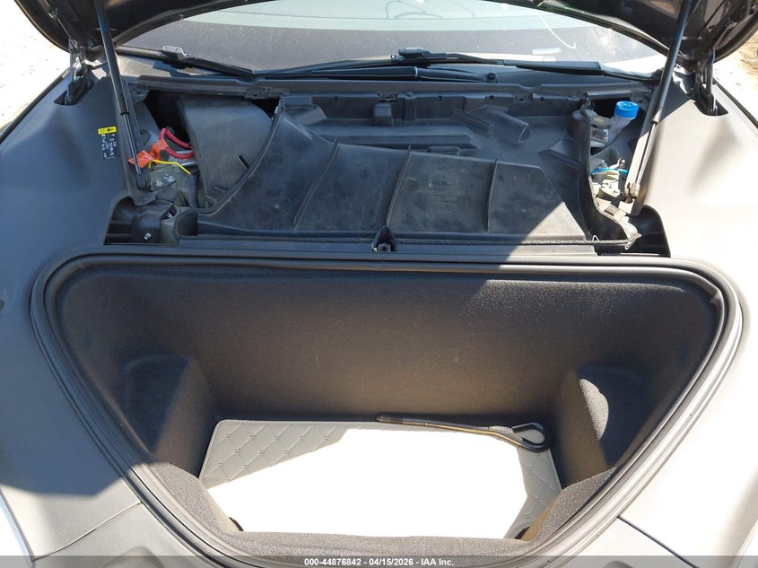 2017 Tesla Model S 100D/60D/75D/90D/P100D VIN: 5YJSA1E23HF227170 Lot: 44876842