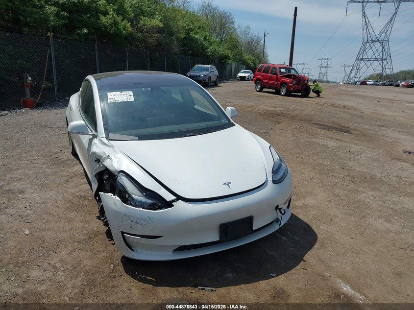 2018 Tesla Model 3 Long Range/Performance VIN: 5YJ3E1EB1JF067546 Lot: 44876843