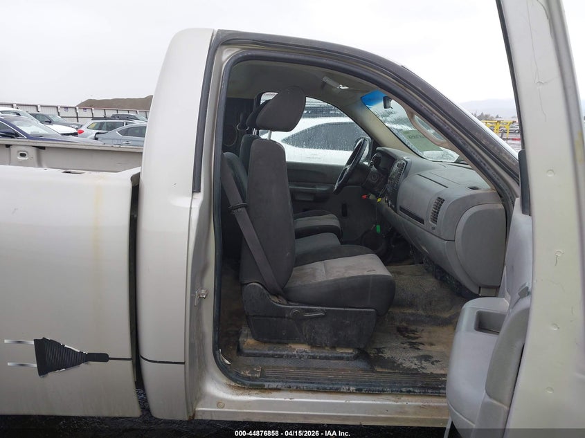 2008 Chevrolet Silverado 1500 Work Truck VIN: 1GCEC14C98Z227704 Lot: 44876858